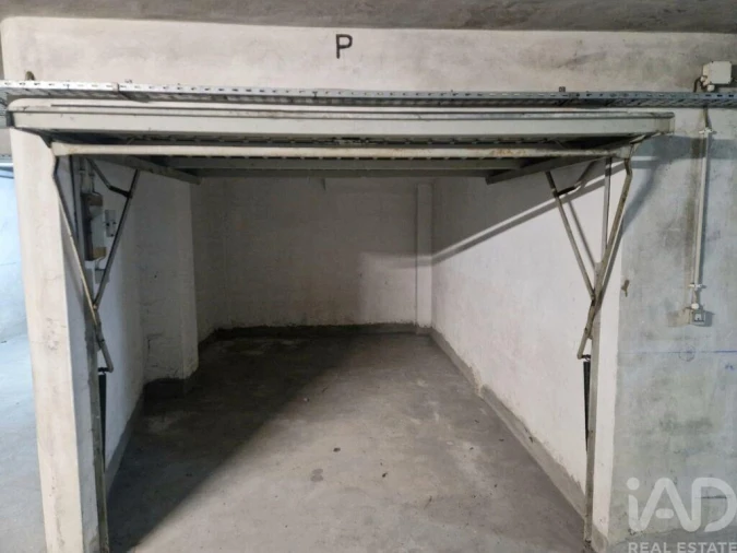 Garagem para Venda em Subportela, Deocriste e Portela Susã Foto 2