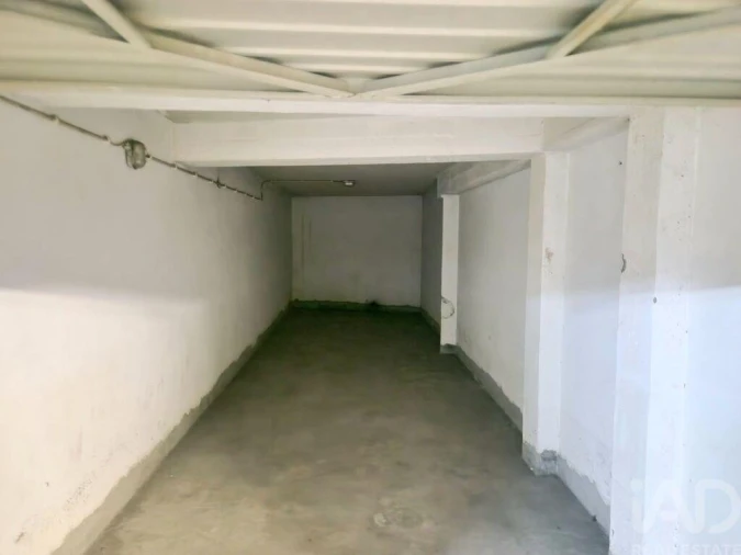 Garagem para Venda em Subportela, Deocriste e Portela Susã Foto 3