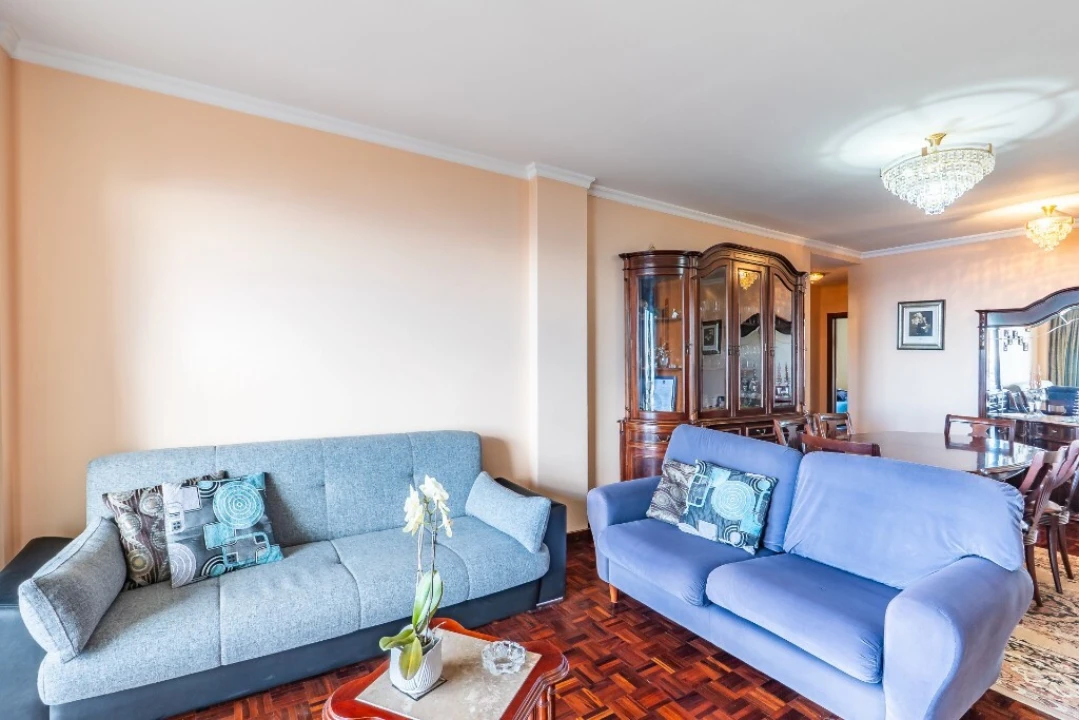 Apartamento T3 para Venda em Estreito de Camara de Lobos Foto 10