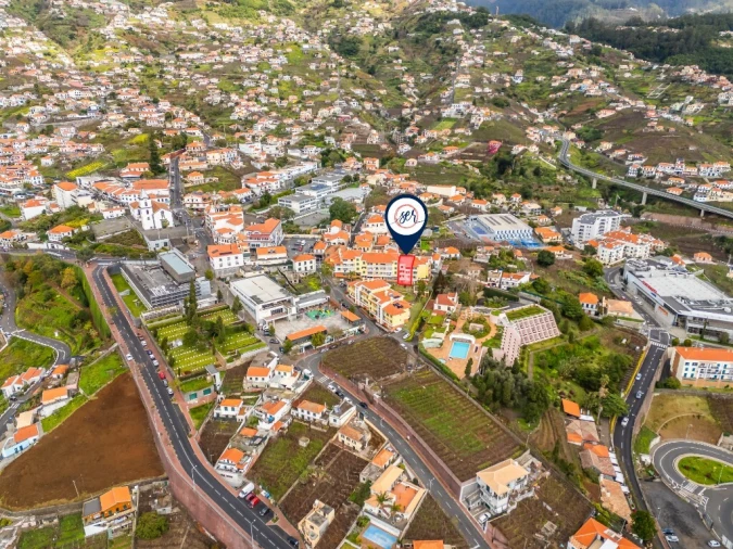 Apartamento T3 para Venda em Estreito de Camara de Lobos Foto 57