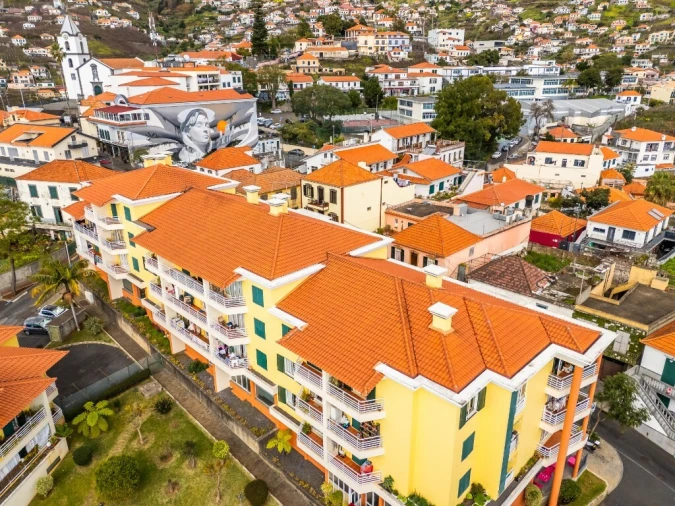 Apartamento T3 para Venda em Estreito de Camara de Lobos Foto 53
