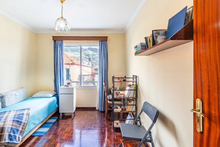 Apartamento T3 para Venda em Estreito de Camara de Lobos Foto 19