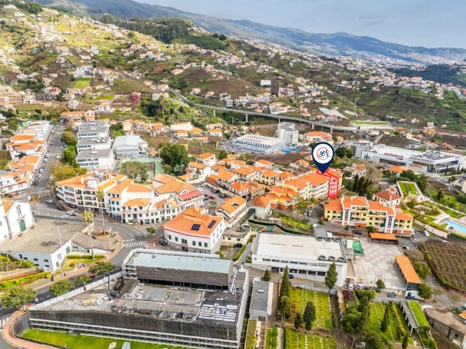 Apartamento T3 para Venda em Estreito de Camara de Lobos Foto 60