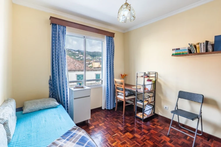 Apartamento T3 para Venda em Estreito de Camara de Lobos Foto 21