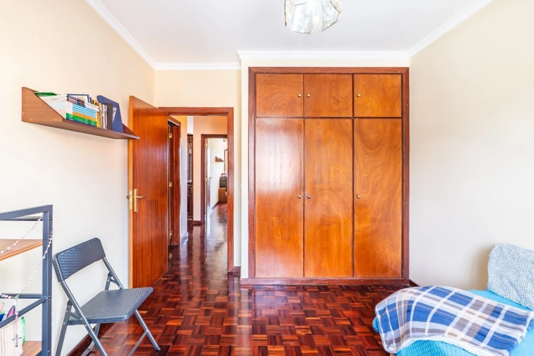 Apartamento T3 para Venda em Estreito de Camara de Lobos Foto 22