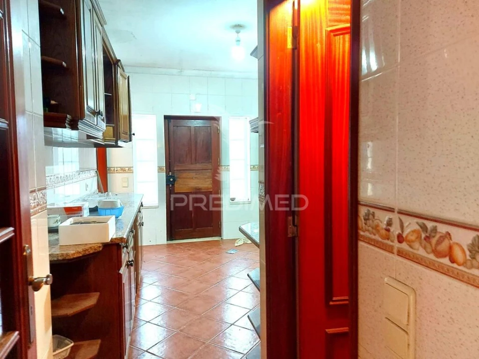 Moradia T4 para Venda em Sesimbra (Castelo) Foto 12