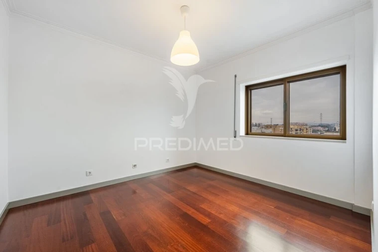 Apartamento T3 para Venda em Custóias, Leça do Balio e Guifões Foto 12