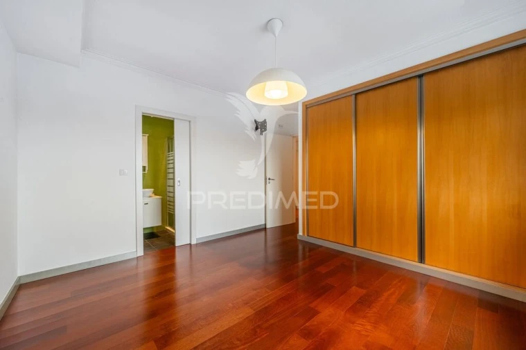 Apartamento T3 para Venda em Custóias, Leça do Balio e Guifões Foto 16