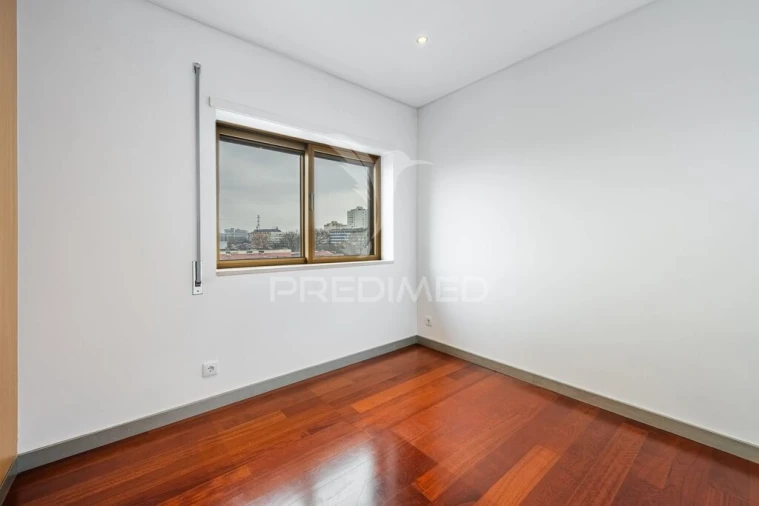 Apartamento T3 para Venda em Custóias, Leça do Balio e Guifões Foto 10