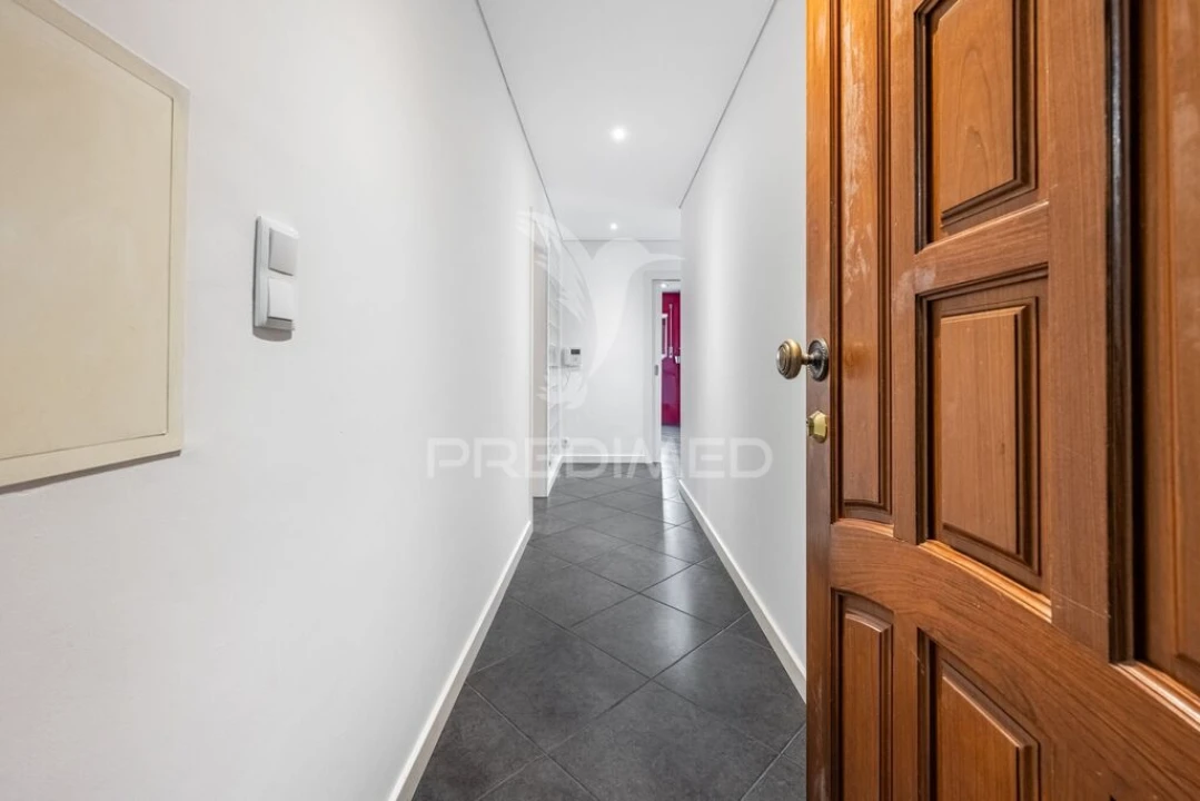 Apartamento T3 para Venda em Custóias, Leça do Balio e Guifões Foto 3