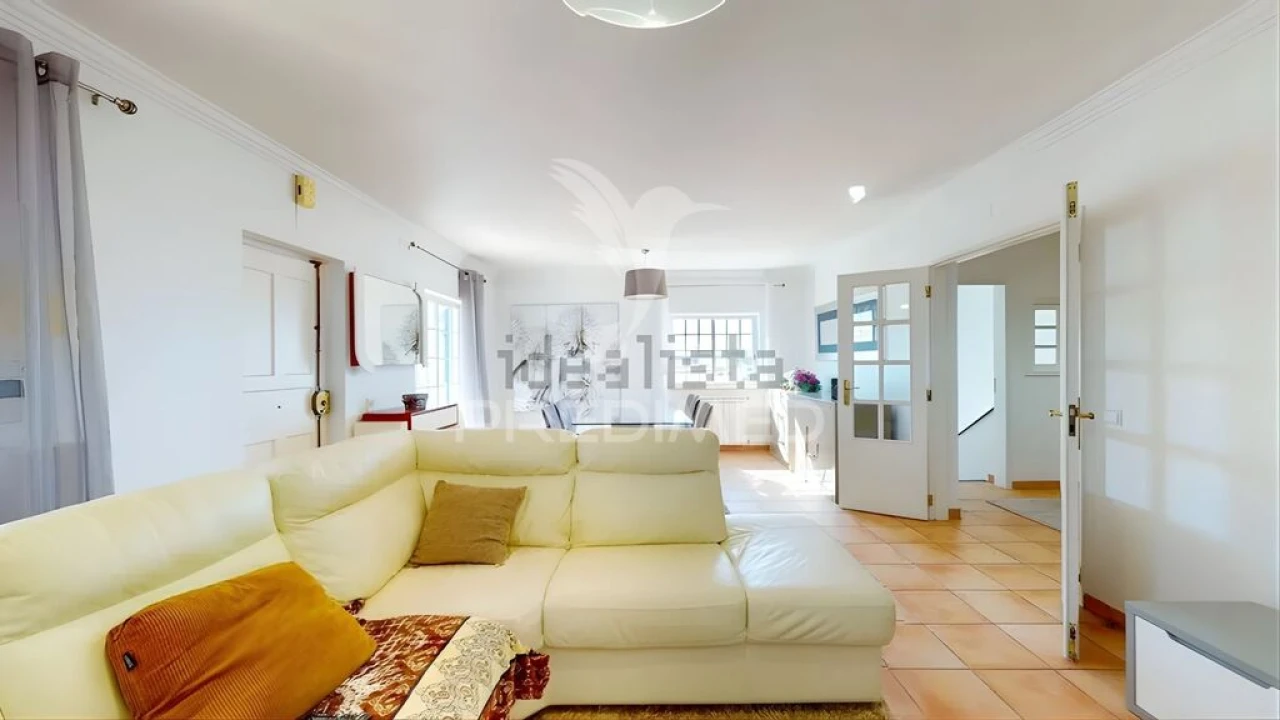 Moradia T4 para Venda em Sesimbra (Castelo) Foto 6