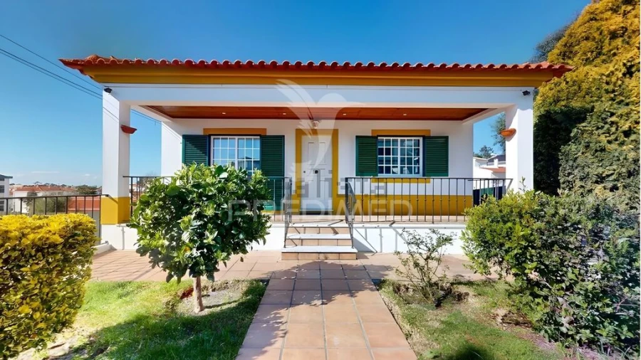 Moradia T4 para Venda em Sesimbra (Castelo) Foto 2