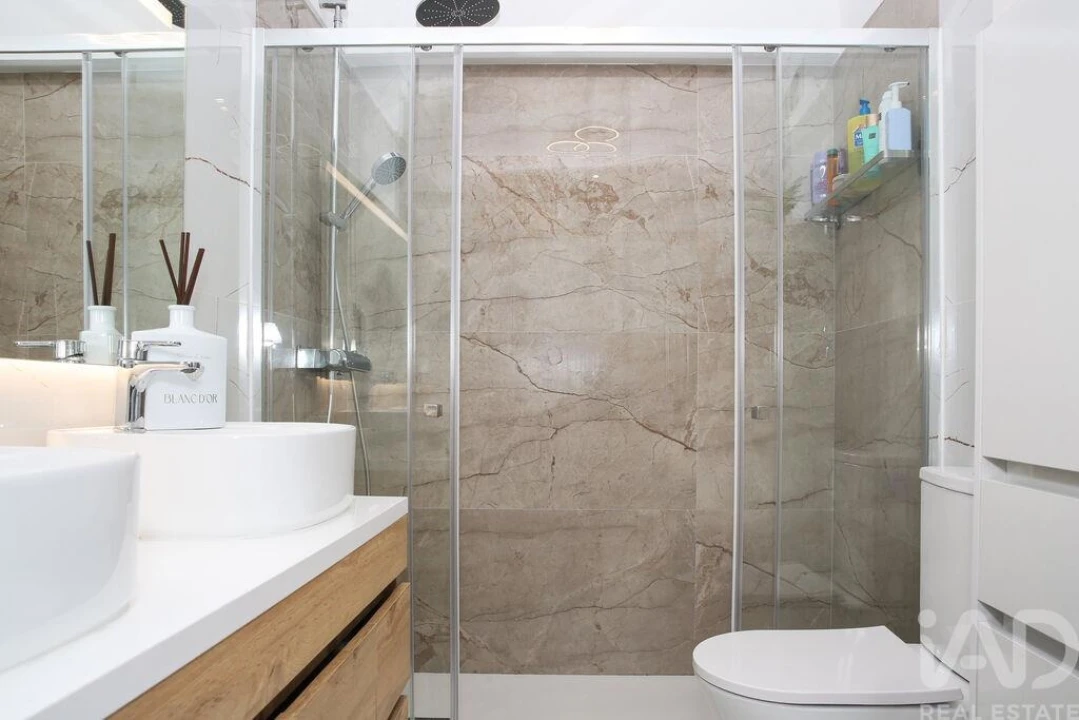 Apartamento T3 para Venda em Massamá e Monte Abraão Foto 5