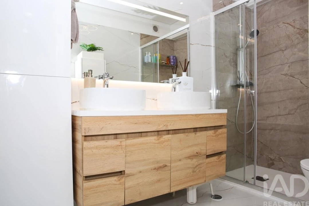 Apartamento T3 para Venda em Massamá e Monte Abraão Foto 4