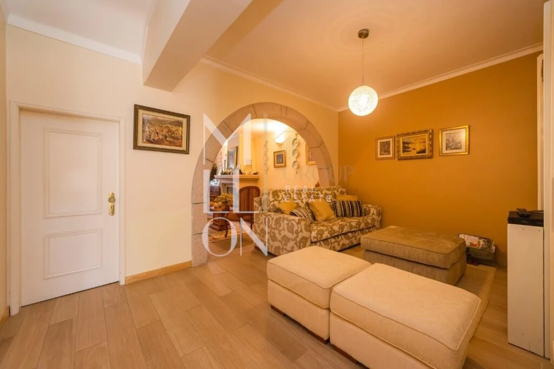 Moradia T6 para Venda em Aldeia da Mata Foto 8