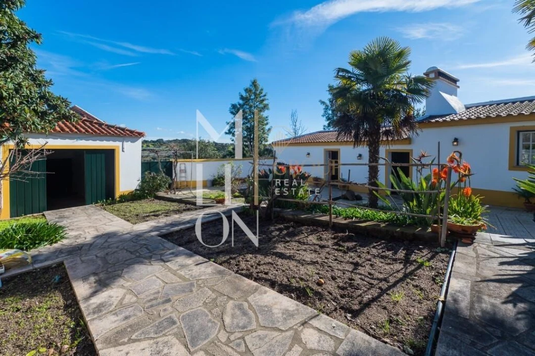 Moradia T6 para Venda em Aldeia da Mata Foto 60