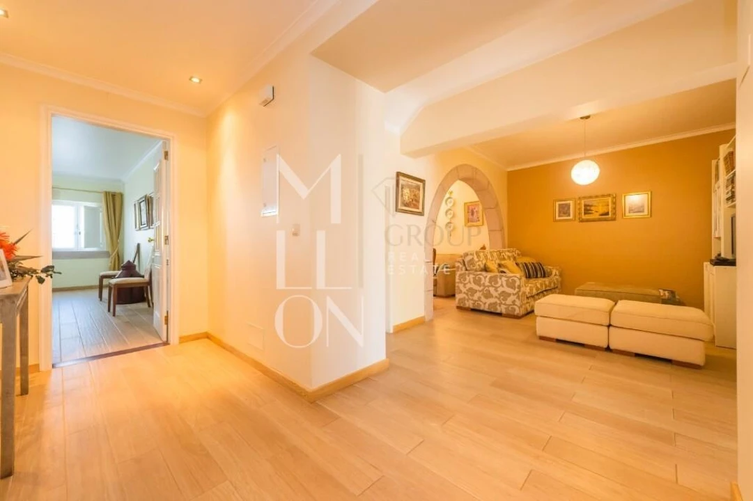 Moradia T6 para Venda em Aldeia da Mata Foto 14