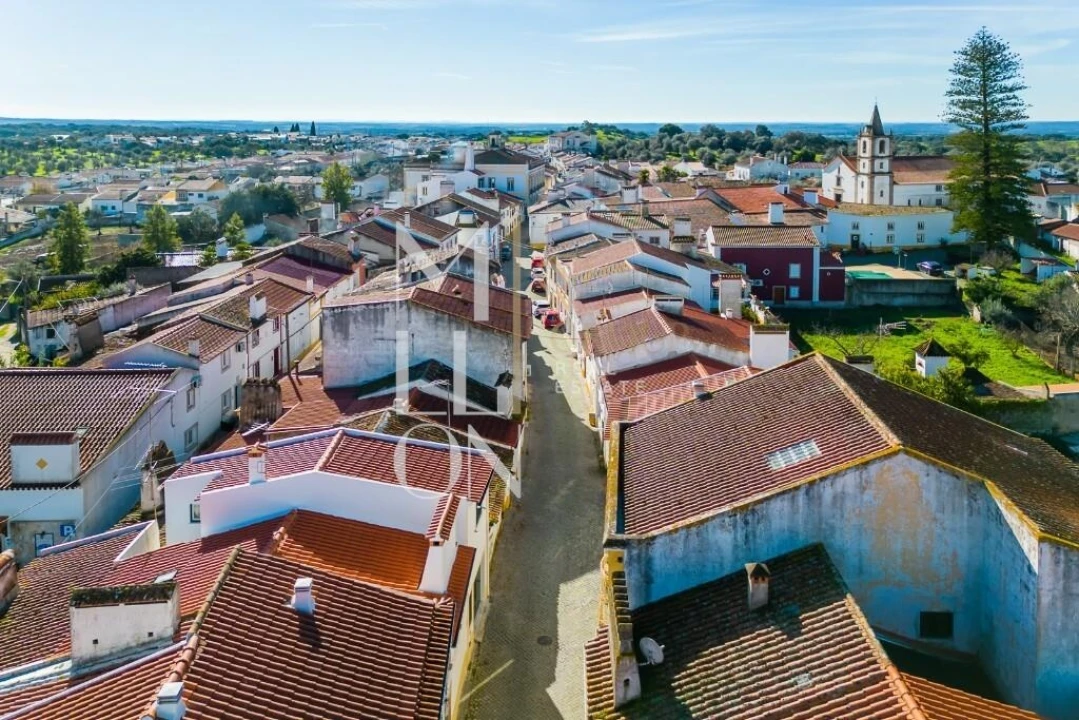 Moradia T6 para Venda em Aldeia da Mata Foto 70