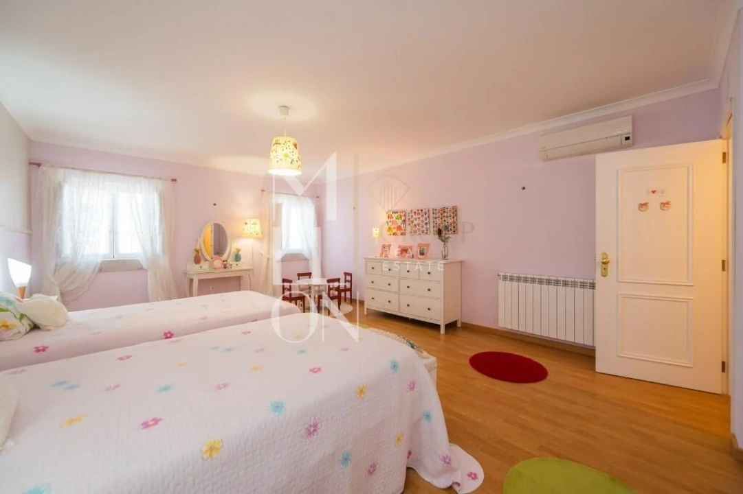 Moradia T6 para Venda em Aldeia da Mata Foto 40