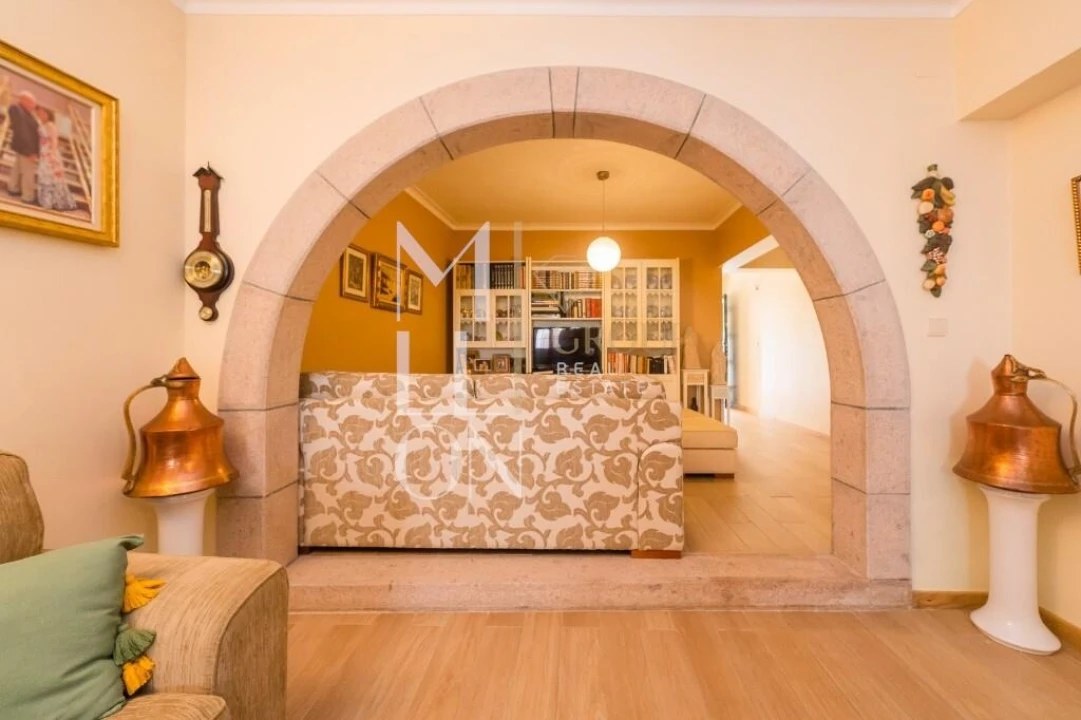 Moradia T6 para Venda em Aldeia da Mata Foto 13