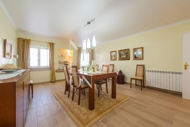 Moradia T6 para Venda em Aldeia da Mata Foto 18