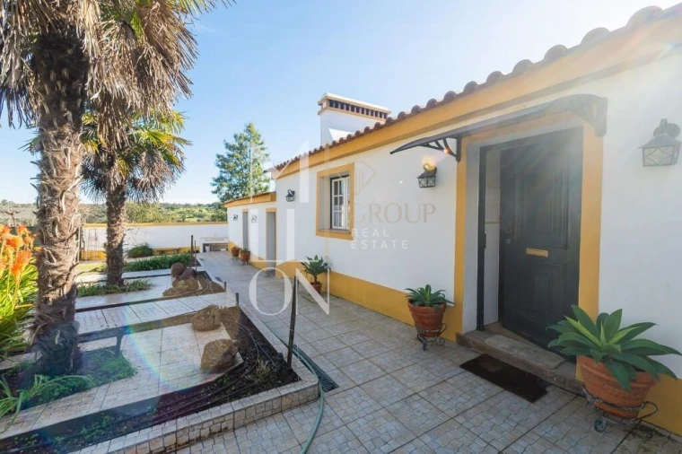 Moradia T6 para Venda em Aldeia da Mata Foto 55