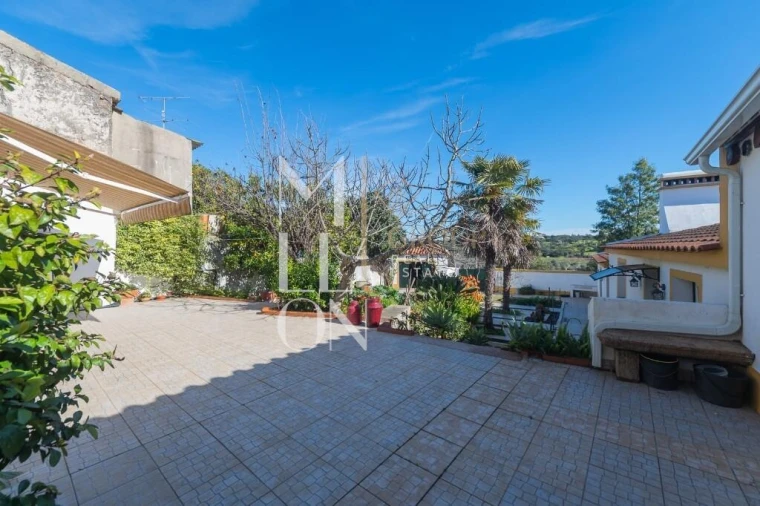 Moradia T6 para Venda em Aldeia da Mata Foto 57