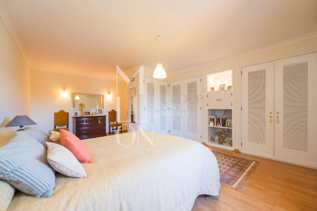 Moradia T6 para Venda em Aldeia da Mata Foto 38