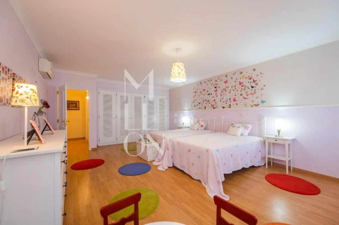 Moradia T6 para Venda em Aldeia da Mata Foto 41