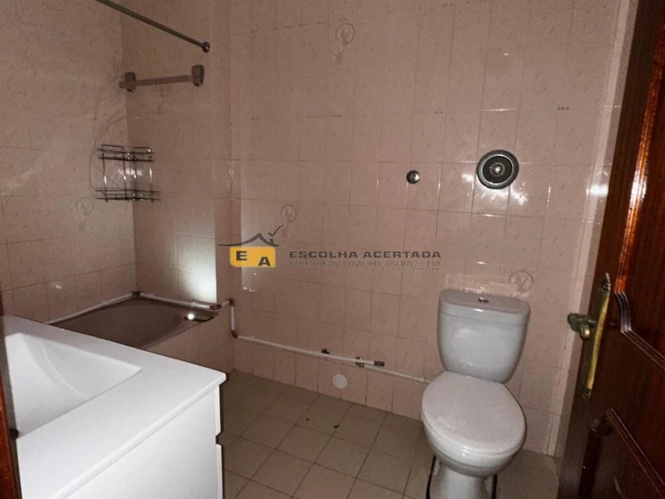 Apartamento T3 para Venda em Ermesinde Foto 15