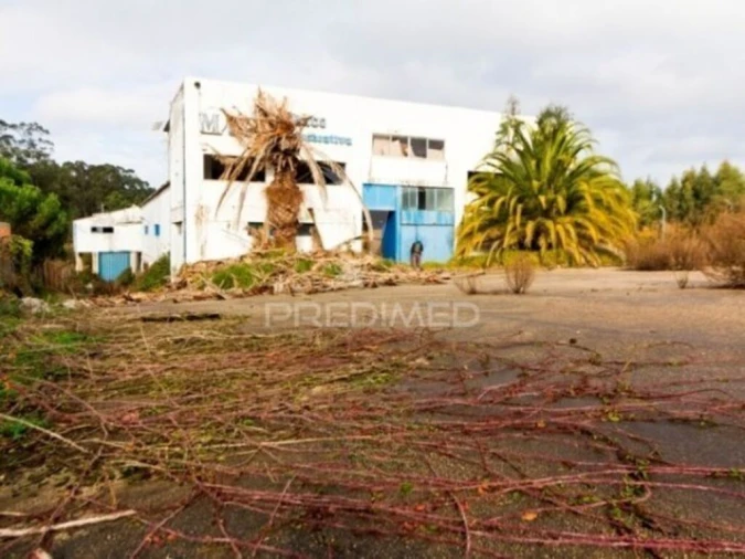 Armazém para Venda em Maceira Foto 1