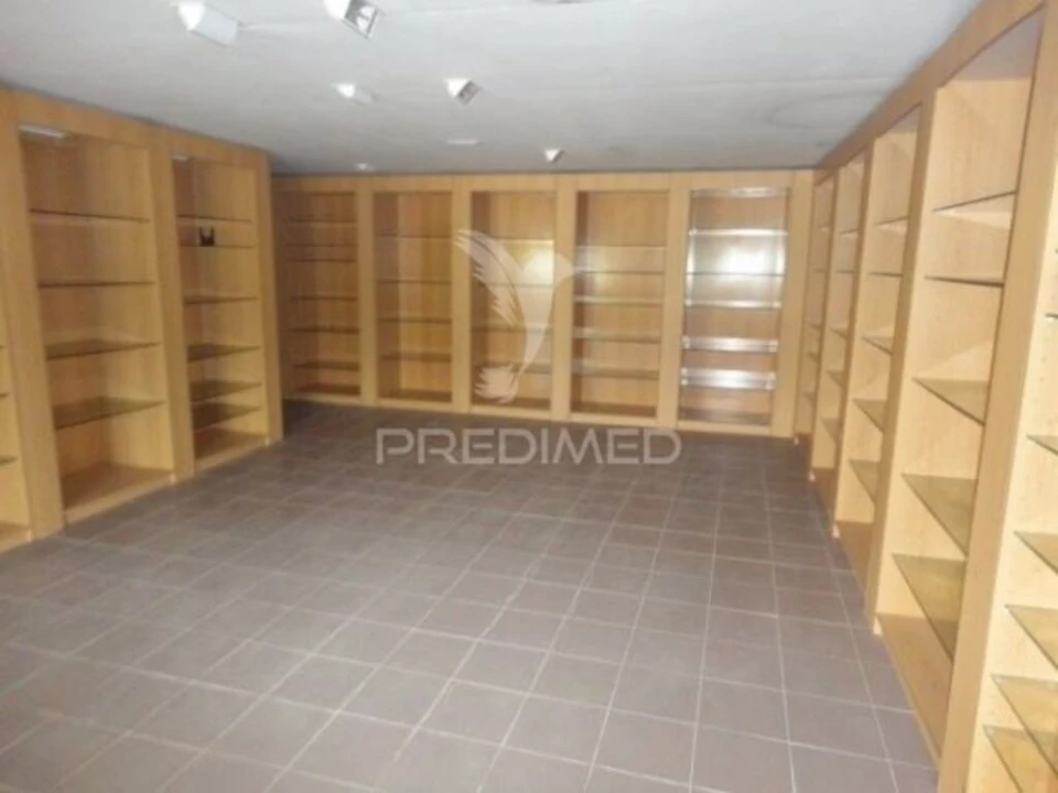 Armazém para Venda em Maceira Foto 7