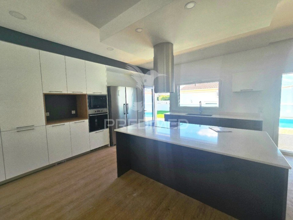 Moradia T4 para Venda em Azeitão (São Lourenço e São Simão) Foto 19