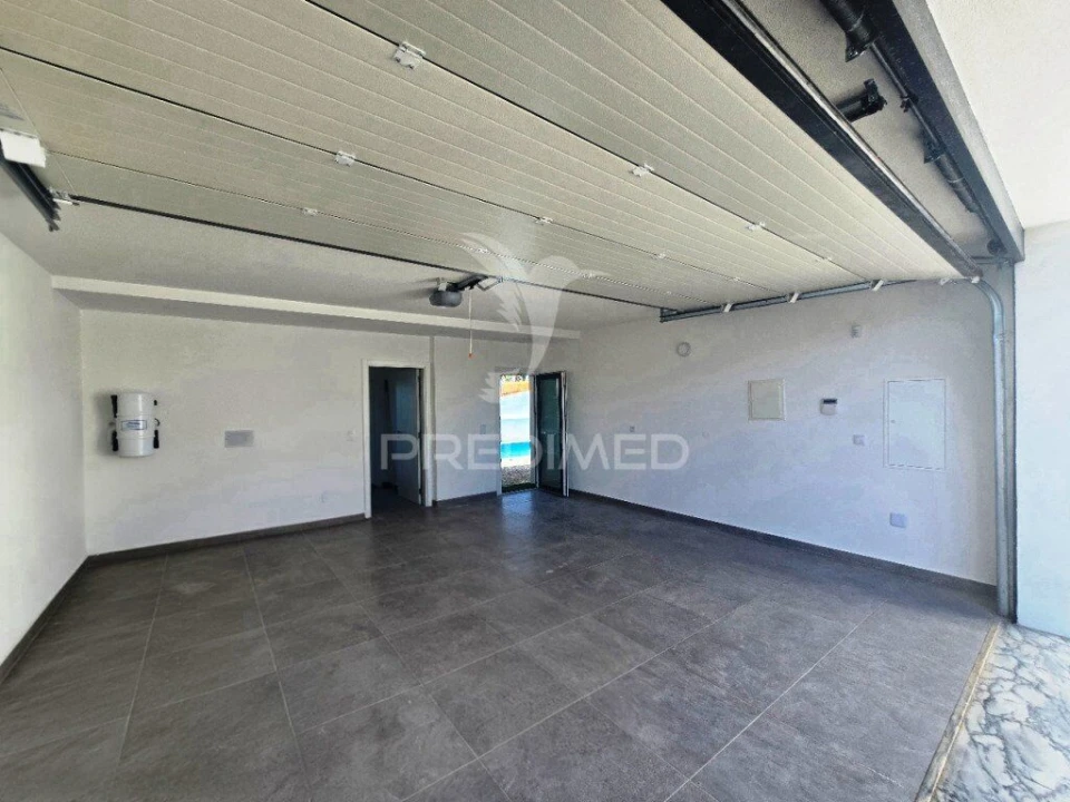 Moradia T4 para Venda em Azeitão (São Lourenço e São Simão) Foto 5