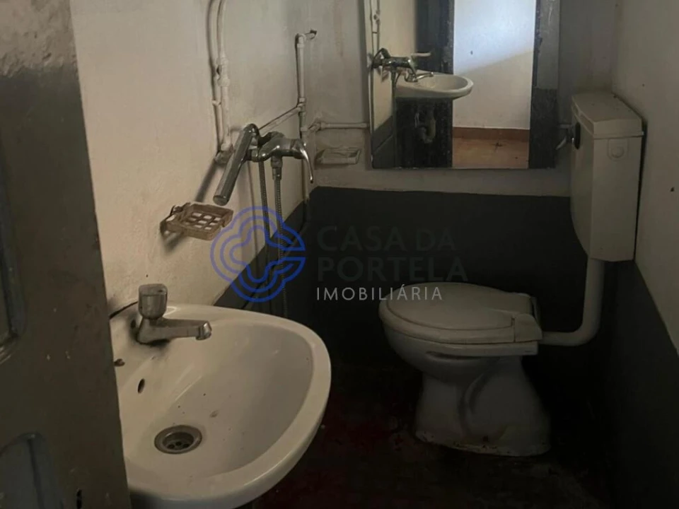 Moradia T2 para Venda em Lagares e Figueira Foto 7