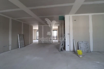 Apartamento T3 para Venda em Soutelo
