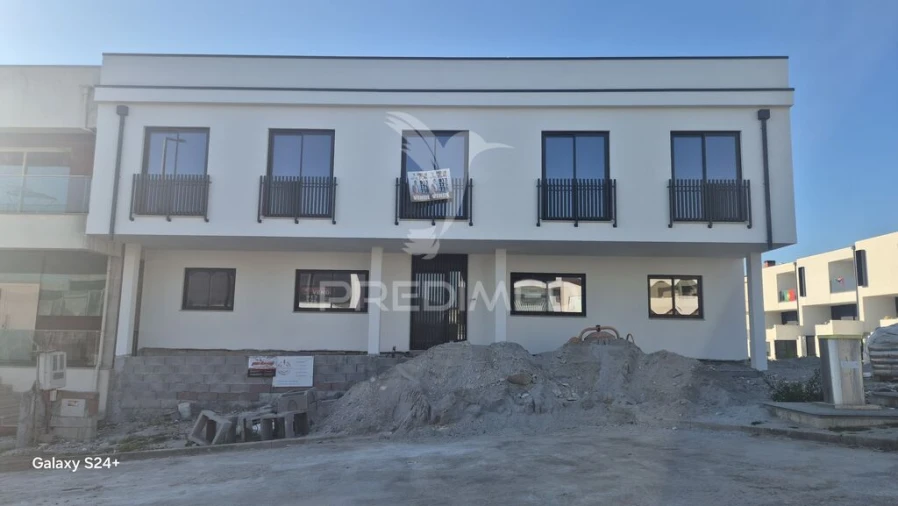 Apartamento T3 para Venda em Soutelo Foto 2