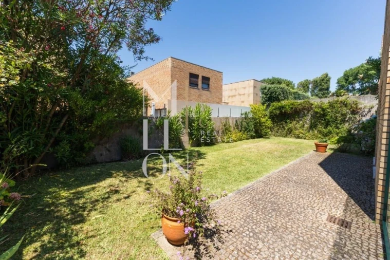 Moradia T4 para Venda em Matosinhos e Leça da Palmeira Foto 11