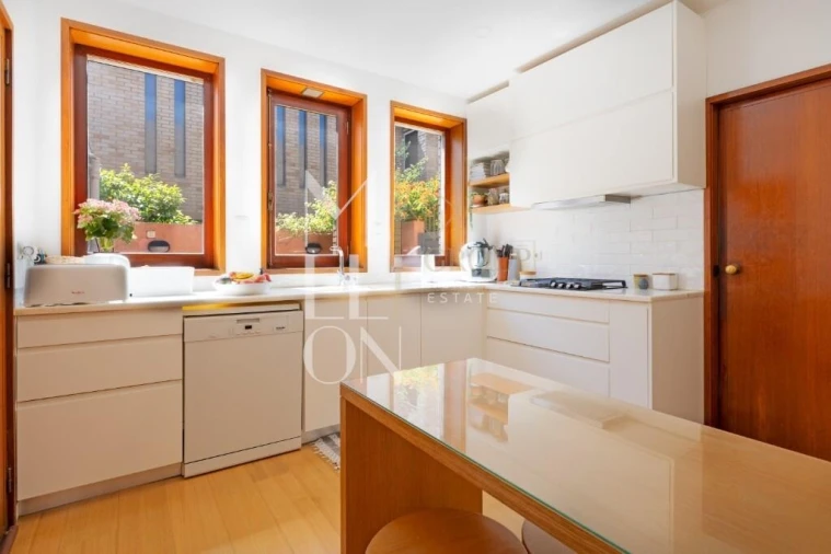 Moradia T4 para Venda em Matosinhos e Leça da Palmeira Foto 27