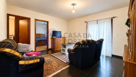 Moradia T2 para Venda em Campo e Sobrado