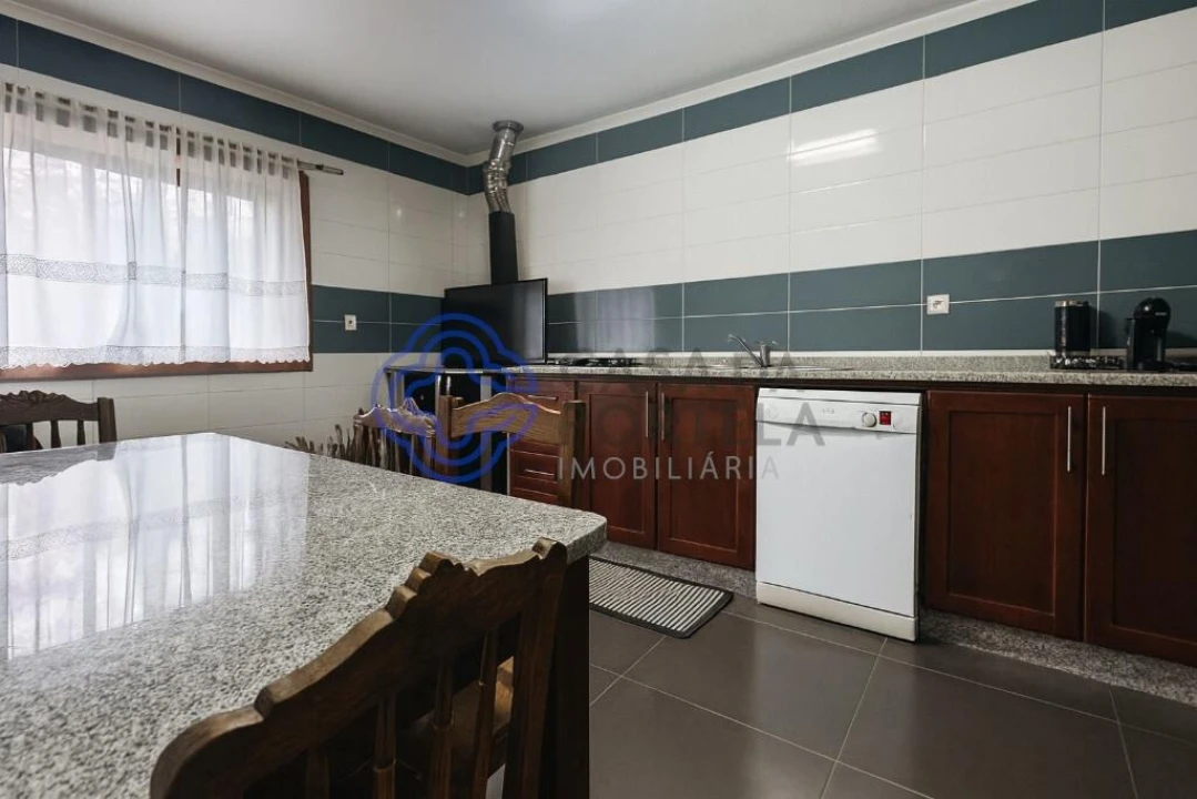 Moradia T2 para Venda em Campo e Sobrado Foto 7