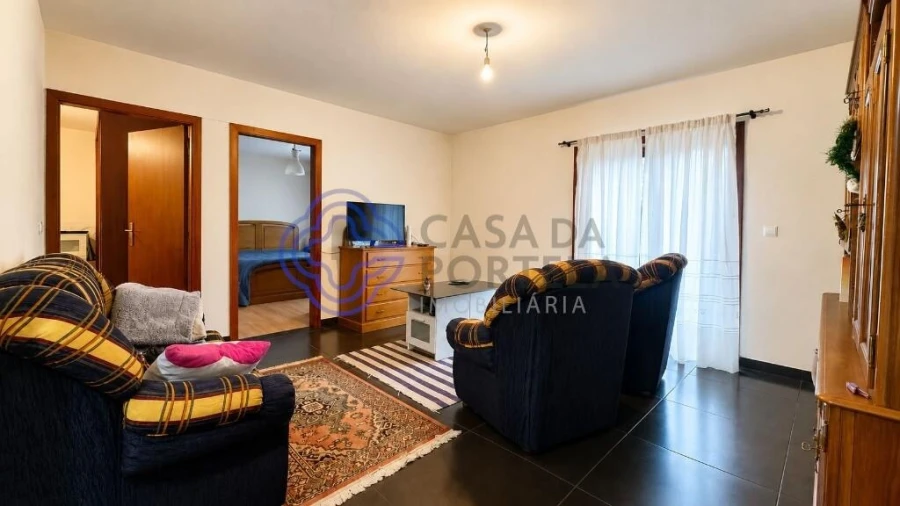 Moradia T2 para Venda em Campo e Sobrado Foto 8