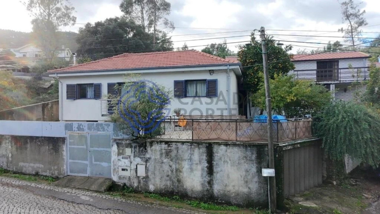 Moradia T2 para Venda em Campo e Sobrado Foto 2