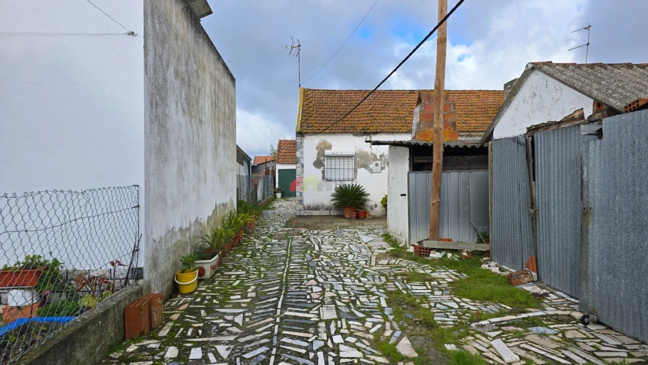 Moradia T3 para Venda em Vendas Novas Foto 3