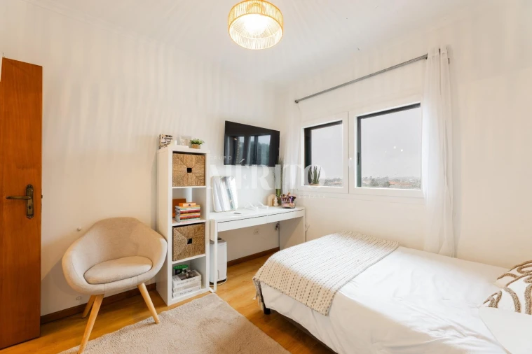 Apartamento T2 para Venda em Delães Foto 8