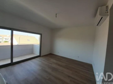 Apartamento T3 para Venda em Quinta do Conde