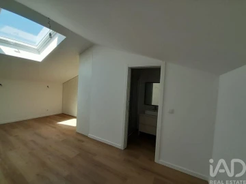 Apartamento T3 para Venda em Quinta do Conde