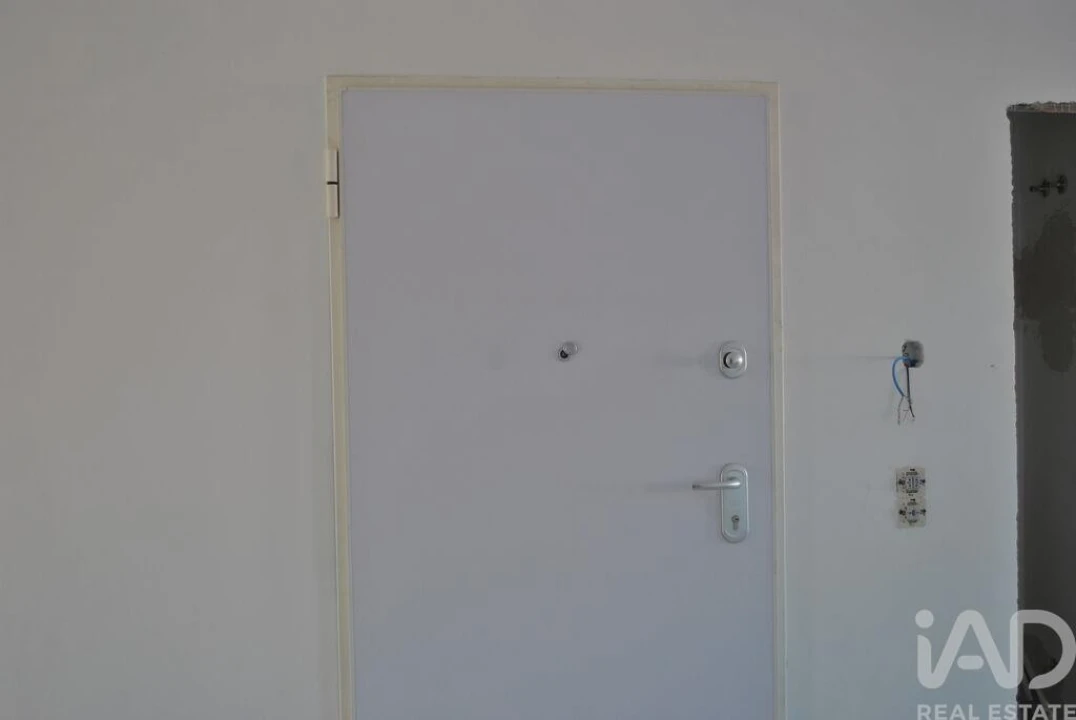 Apartamento T3 para Venda em Quinta do Conde Foto 2