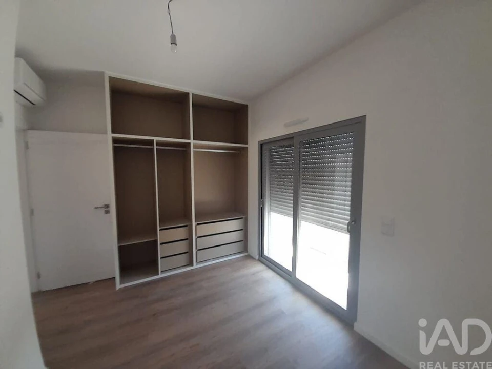Apartamento T3 para Venda em Quinta do Conde Foto 14