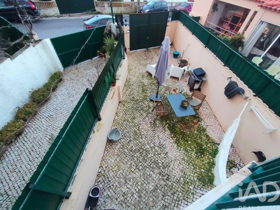 Moradia T2 para Venda em Foz do Arelho Foto 18